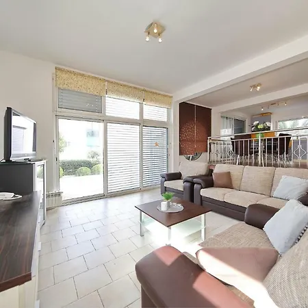 Villa Adria *